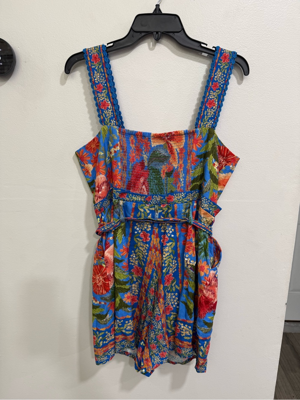NEW FARM Rio Stitched Garden Floral Belted Linen Blend Romper SZ Large - Picture 7 of 10